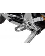 "Works" long-distance foot pegs for Yamaha Tenere 700
